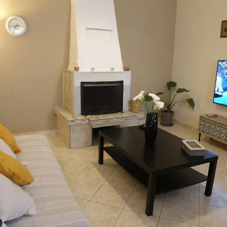 Sette Isole Countryside Retreat Near Egremni