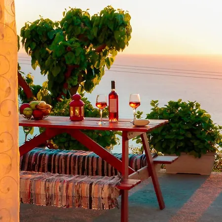 Sette Isole Countryside Retreat Near Egremni