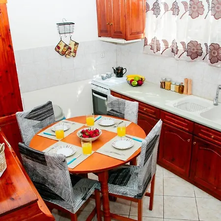 Sette Isole Countryside Retreat Near Egremni Appartement